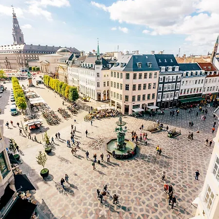 Stunning Premium With Private Rooftop Copenhagen