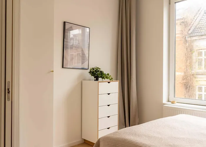 Stunning Premium With Private Rooftop Apartment