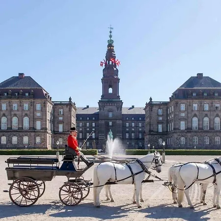 Stunning Premium With Private Rooftop Copenhague